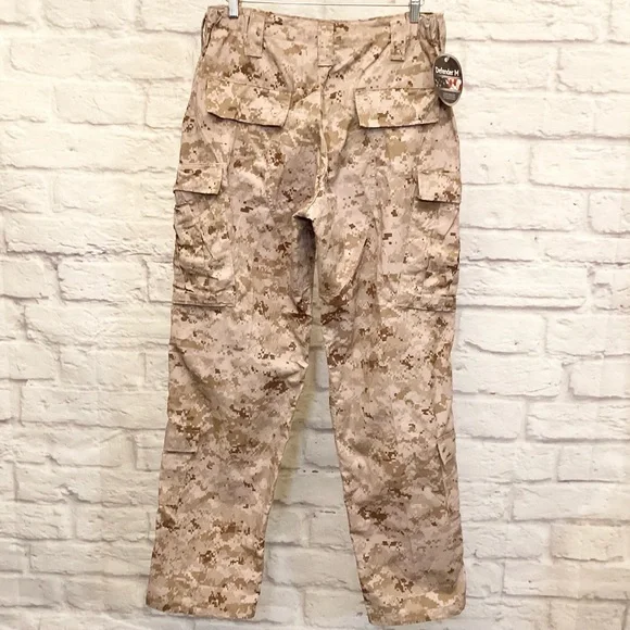 USMC M-L NWT Desert MARPAT FROG Combat Trousers Flame Resistant Camo Med Long